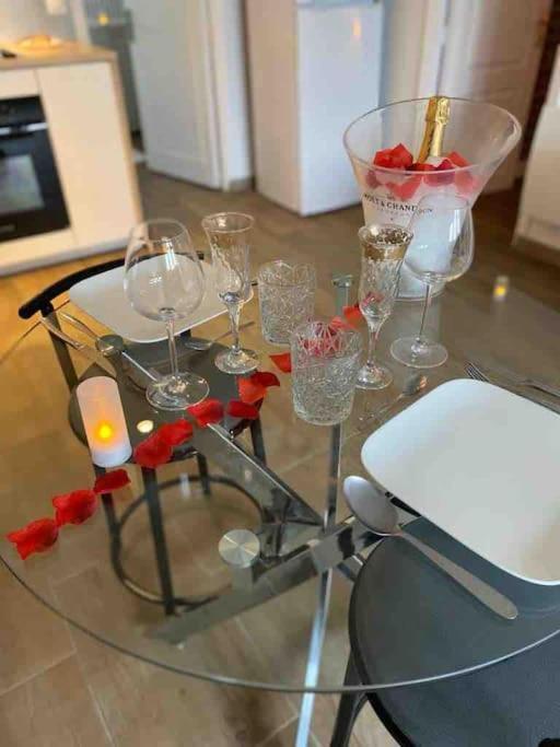 Guest House Privee Ezanville Екстериор снимка